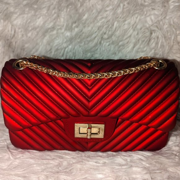 Mini Chevron Quilted Purse - Picture 1 of 6